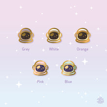 Load image into Gallery viewer, Astronaut Mini Enamel Pin