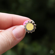 Charger l'image dans la visionneuse de la galerie, Sun Mini Enamel Pin