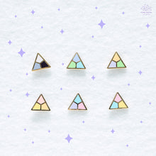 Charger l'image dans la visionneuse de la galerie, Pastel Triangle Mini Enamel Pin
