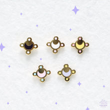 Charger l'image dans la visionneuse de la galerie, Moon brooch Mini Enamel Pin