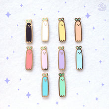 Charger l'image dans la visionneuse de la galerie, Long Ghostie Mini Enamel Pin