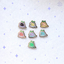 Charger l'image dans la visionneuse de la galerie, Slime Mini Enamel Pin