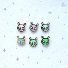 Load image into Gallery viewer, Alien Mini Enamel Pin