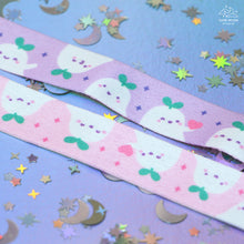 Charger l'image dans la visionneuse de la galerie, Sprout Ghostie Wrist Lanyard
