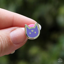 Charger l&#39;image dans la visionneuse de la galerie, Mooncat Mini Enamel Pin
