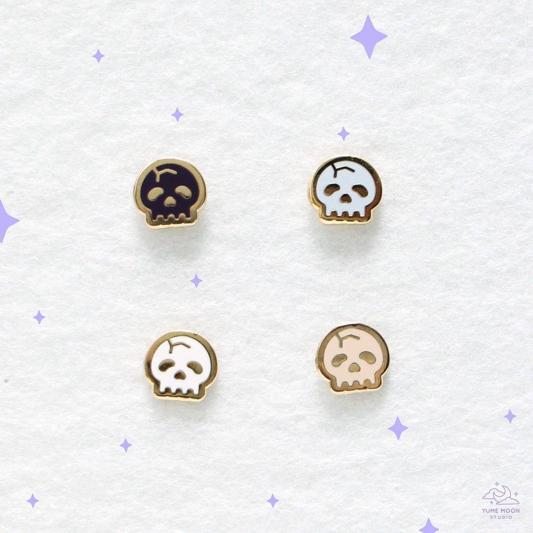 Skull Mini Enamel Pin