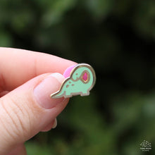 Charger l&#39;image dans la visionneuse de la galerie, Veggiesaurus Dinosaur Mini Enamel Pin
