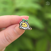 Charger l'image dans la visionneuse de la galerie, Slime Mini Enamel Pin
