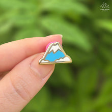 Charger l'image dans la visionneuse de la galerie, Mountain Mini Enamel Pin
